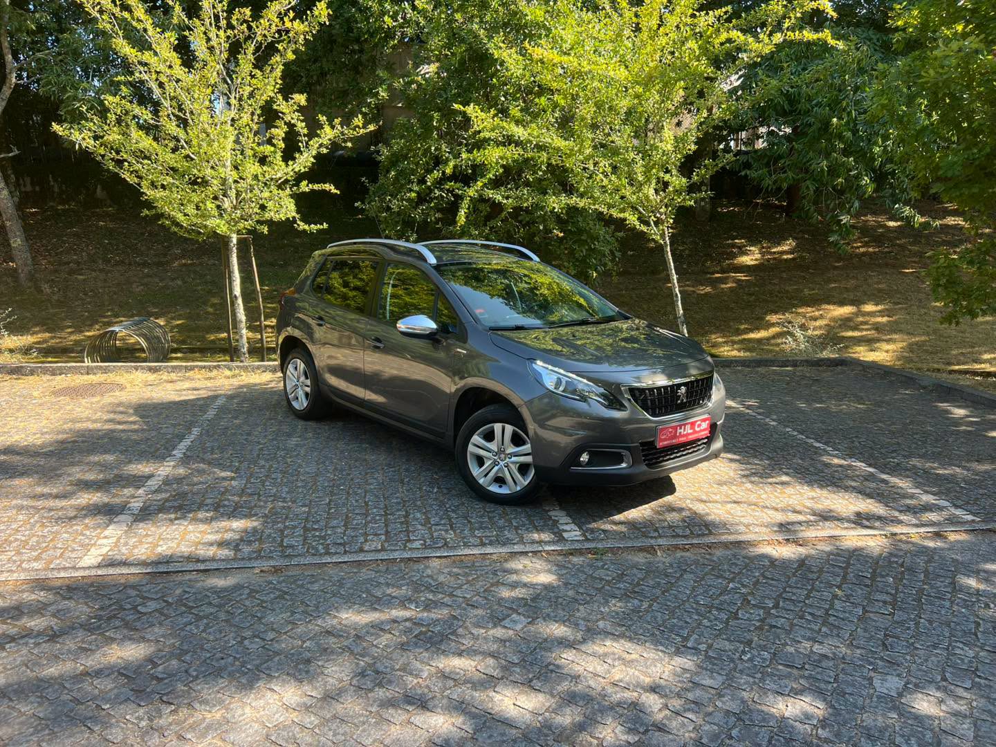 PEUGEOT 2008 1.2